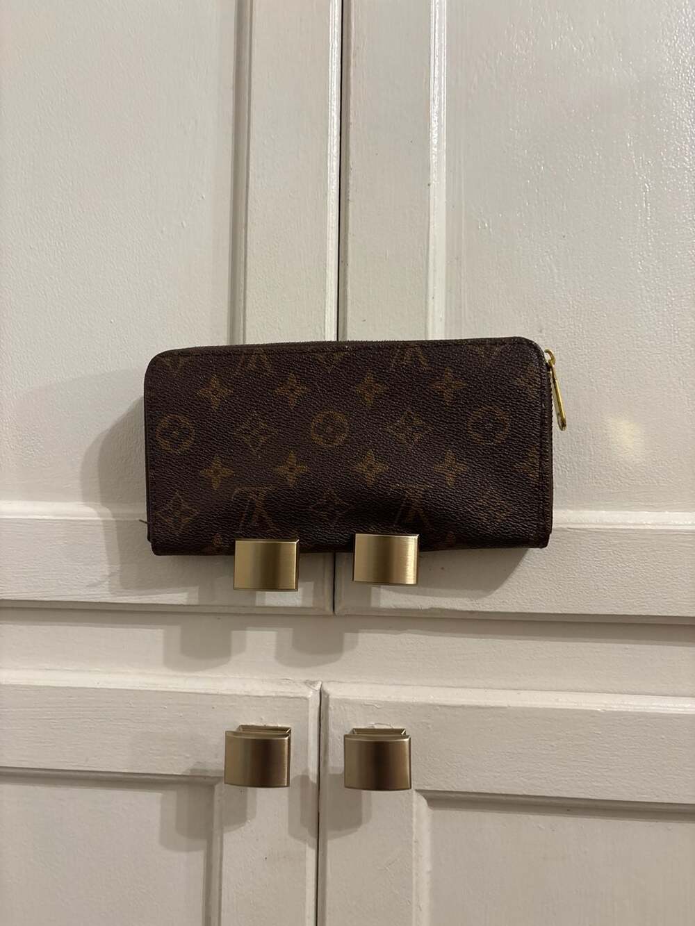Louis Vuitton Zippy Wallet Monogram Canvas - Picture 3 of 3